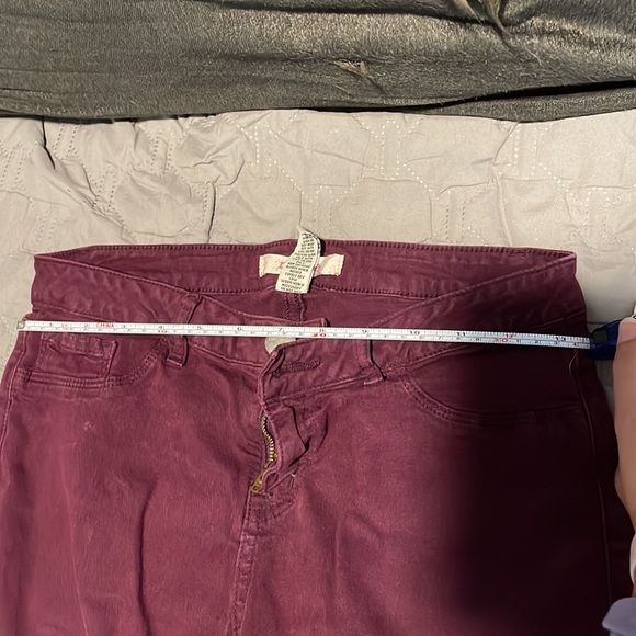 Refuge Maroon jeggings - Picture 7 of 9